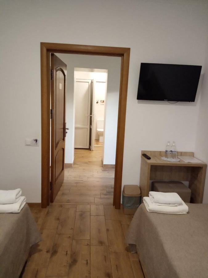 Hotel Bonus كولوميا المظهر الخارجي الصورة