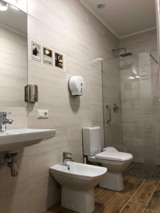 Hotel Bonus كولوميا المظهر الخارجي الصورة